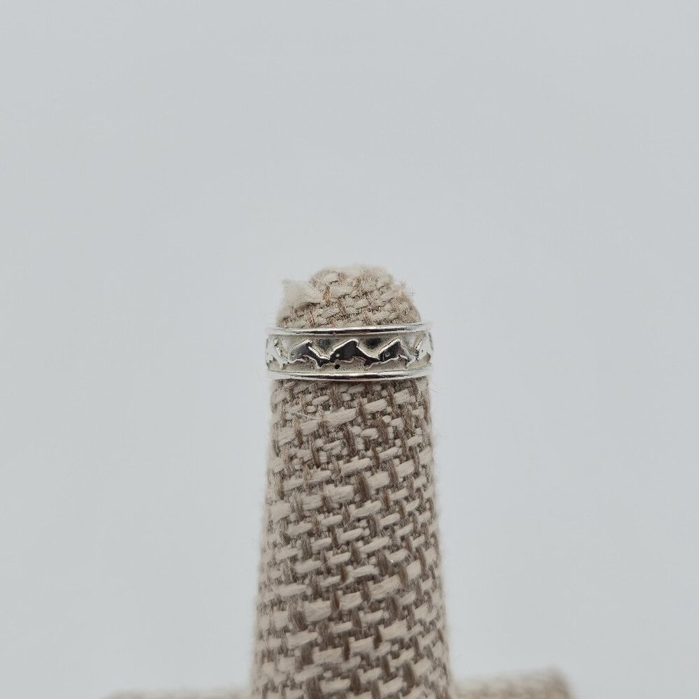 Size 1.5 Sterling Silver Adorable Dolphins Toe Band Ring A4316